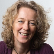 Mirjam van den Anker